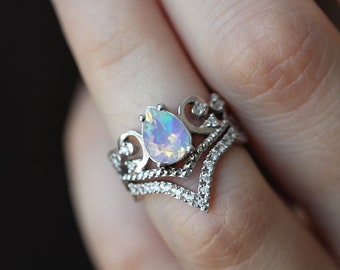 Pear Australian Opal Ring and Matching Diamond Band in 14k or 18k Solid Gold, Engagement Two Ring Set with an 8mm Prong Stone