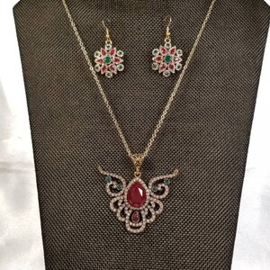Emerald and Garnet 2pc Set
