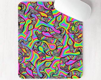 Trippy Snake Mouse Pad