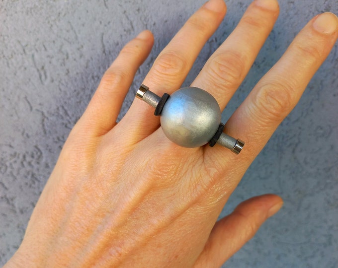 Großer Statement-Ring, auffälliger Ring aus schwarzem Silber, ungewöhnlicher Geschenkring, zeitgenössischer Modeschmuck