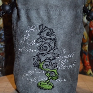 Haftowana torba zamszowa na kostki: wzór Jacka i Fasoli