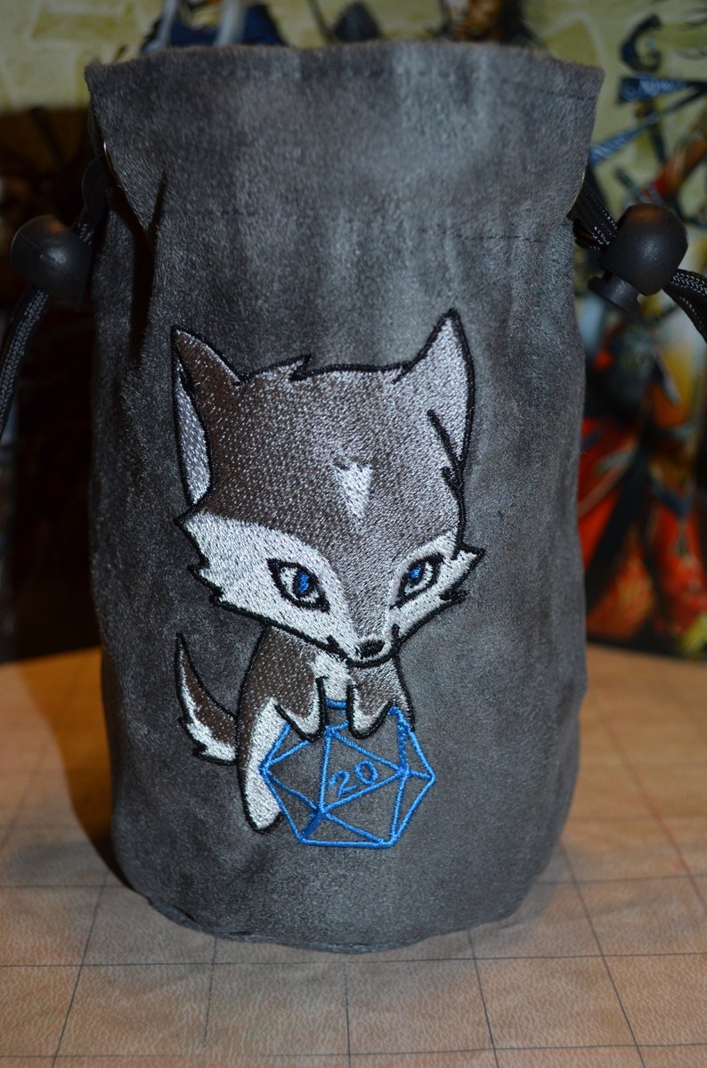 Dice Bag Wolf rolling D20 Embroidery gray Suede image 1