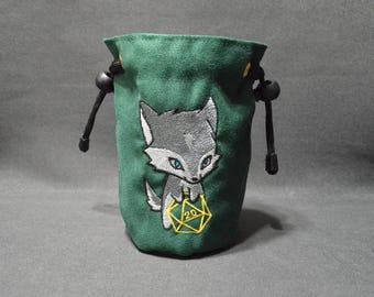 Handmade Green Suede Dice Bag – Wolf Embroidery, D&D D20 TTRPG Accessory by Uber Dungeon