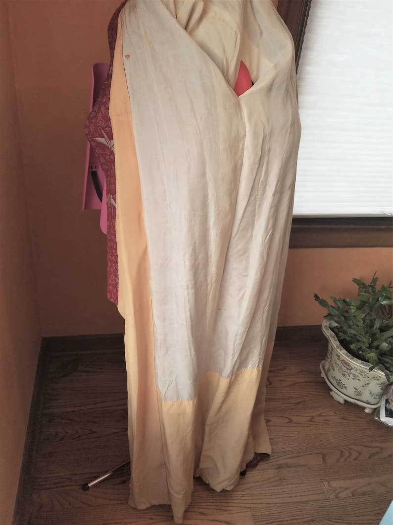 Handmade Vintage Kimono Hemp Good Fortune Yellow Crane Pattern on Red Fabric With Silk Lining