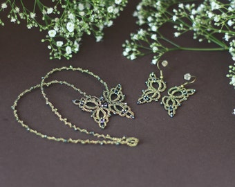 Video e PDF tutorial sul chiacchierino, modello di chiacchierino a navetta e orecchini con schema frivolite "Farfalla Camaleonte"