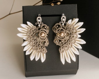 PDF tatting tutorial, shuttle tatting pattern and scheme  earrings Angel&#39;s wings.