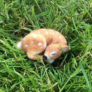 Needle Felted Sleeping Fawn