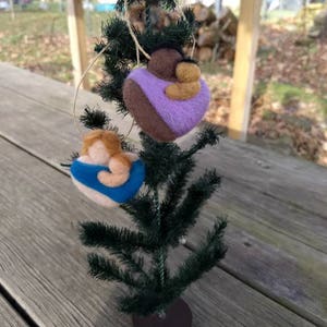 Custom Mother and Child Ornament image 4