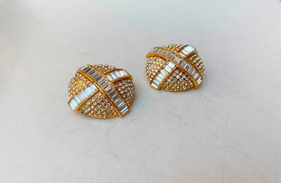 Large 1980s Square Gold Rhinestone Clip On Earrin… - image 1