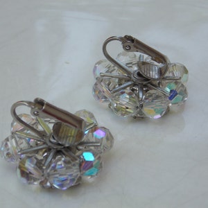 Vintage Cluster Aurora Borealis Rhinestone Earrings Clip On, 1950s image 5