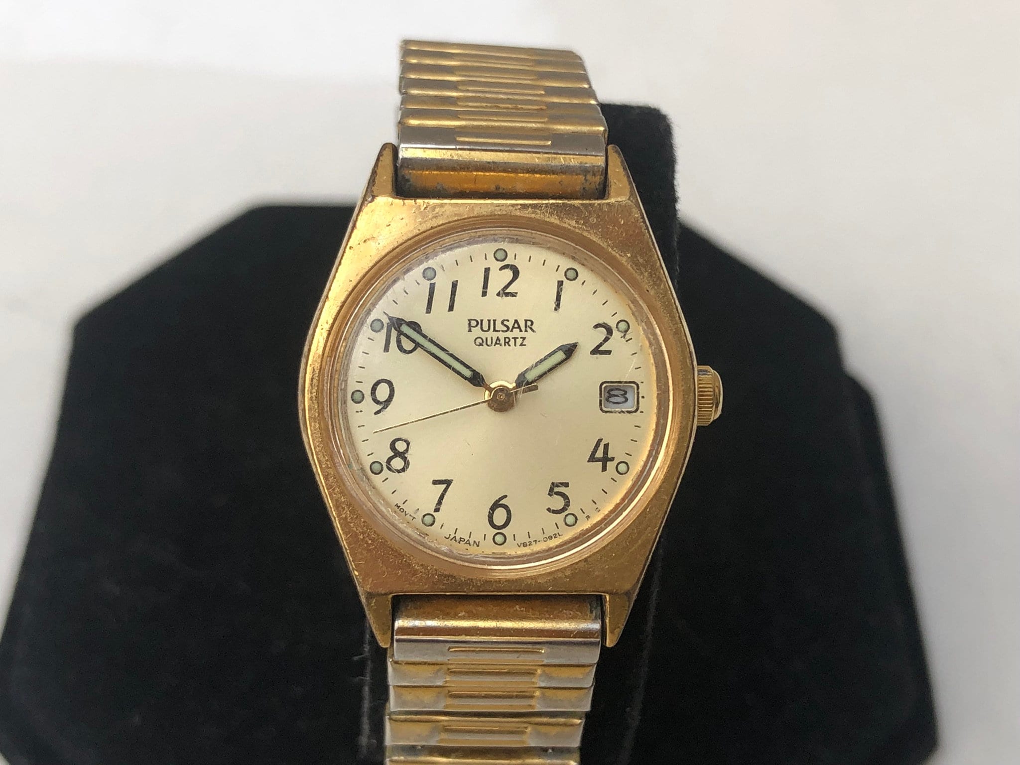 Seiko Pulsar Gold Tone Ladies Wrist Watch Stretch Metal Band