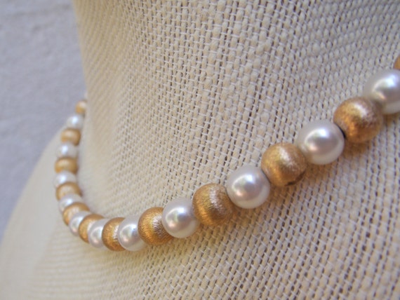 Vintage Pearl Gold Bead Choker Necklace - image 4