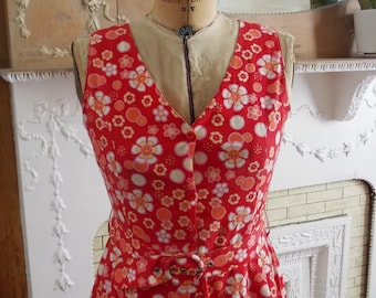 Vintage Red Floral Cotton Dress, Summer V Neck Sleeveless Dress with Belt, Size 8