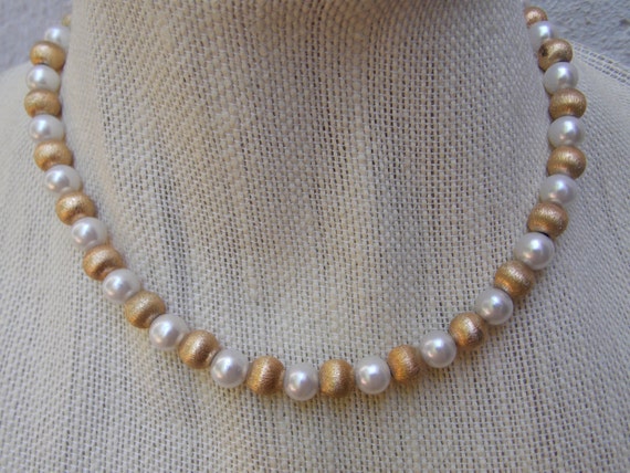 Vintage Pearl Gold Bead Choker Necklace - image 2