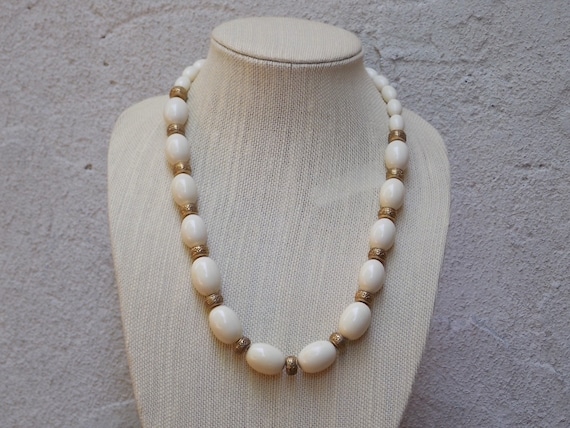 Vintage Napier Cream and Gold Chunky Bead Necklac… - image 1