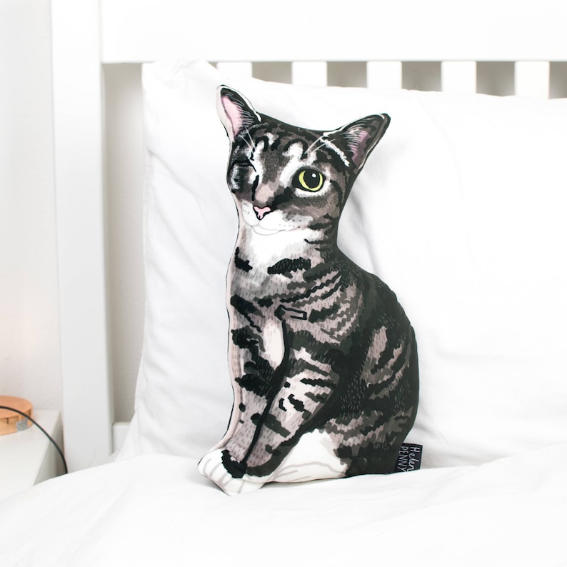 Personalised cat portrait pillow image 4