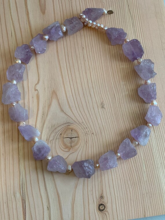 Raw Amethyst & FW Pearl Beaded Necklace STATEMENT - image 4