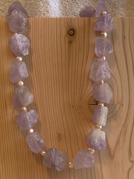 Raw Amethyst & FW Pearl Beaded Necklace STATEMENT - image 2