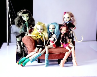 Monster High Catrine Demew Doll, Lagoona Blue Skultimate Roller Maze, Frankie Stein, Ghulia Yelps, Draculaura | Collectible Rare Dolls