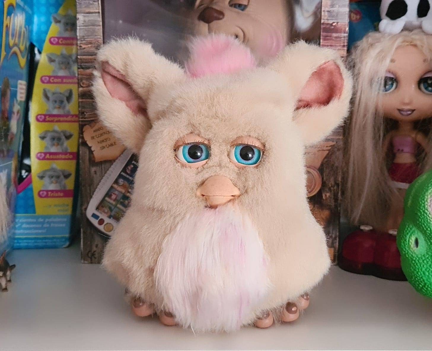 Furby 2005 Emoto Tronic Model 59294 Sand Furby Tan Fur Blue