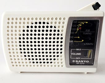 Vintage Transistor Radio – Sanyo RP-1270 AM Portable Retro 1970s Working Radio