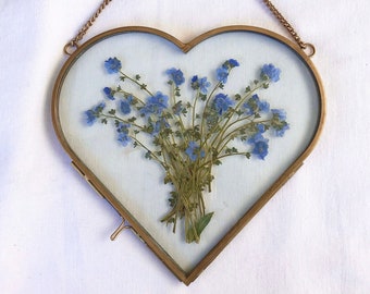 Framed Forget Me Nots,Pressed Forget Me Nots in a Heart Frame,Forget Me Nots Wall Decor,Pressed Blue Flowers,Flower Wall Decor