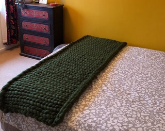 Chunky knitted Merino runner