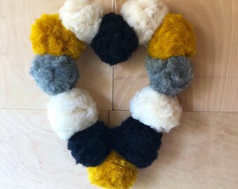 DIY Chunky Wool Pom pom Heart Wreath Kit