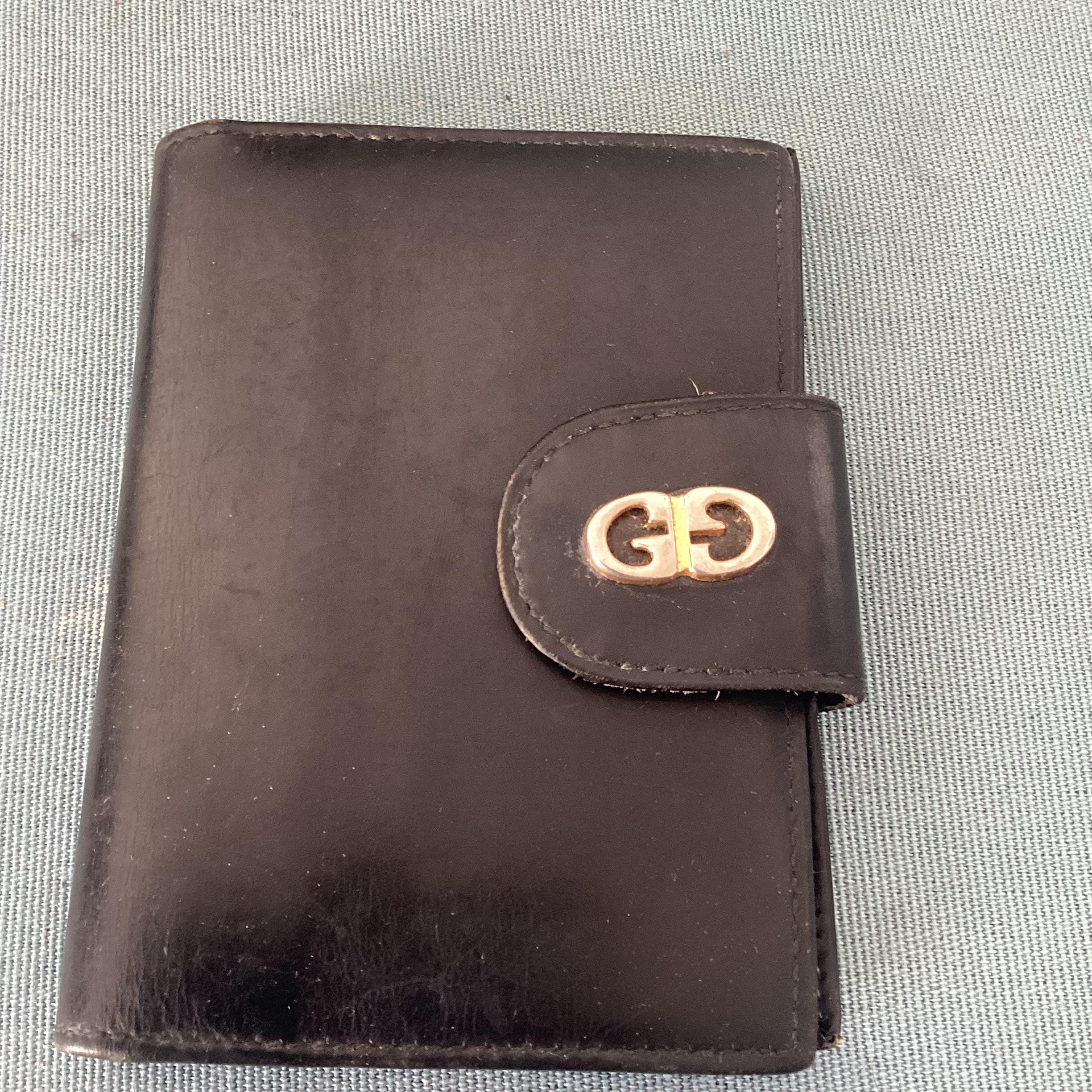 Vintage Gucci Wallets - Etsy display picture 1