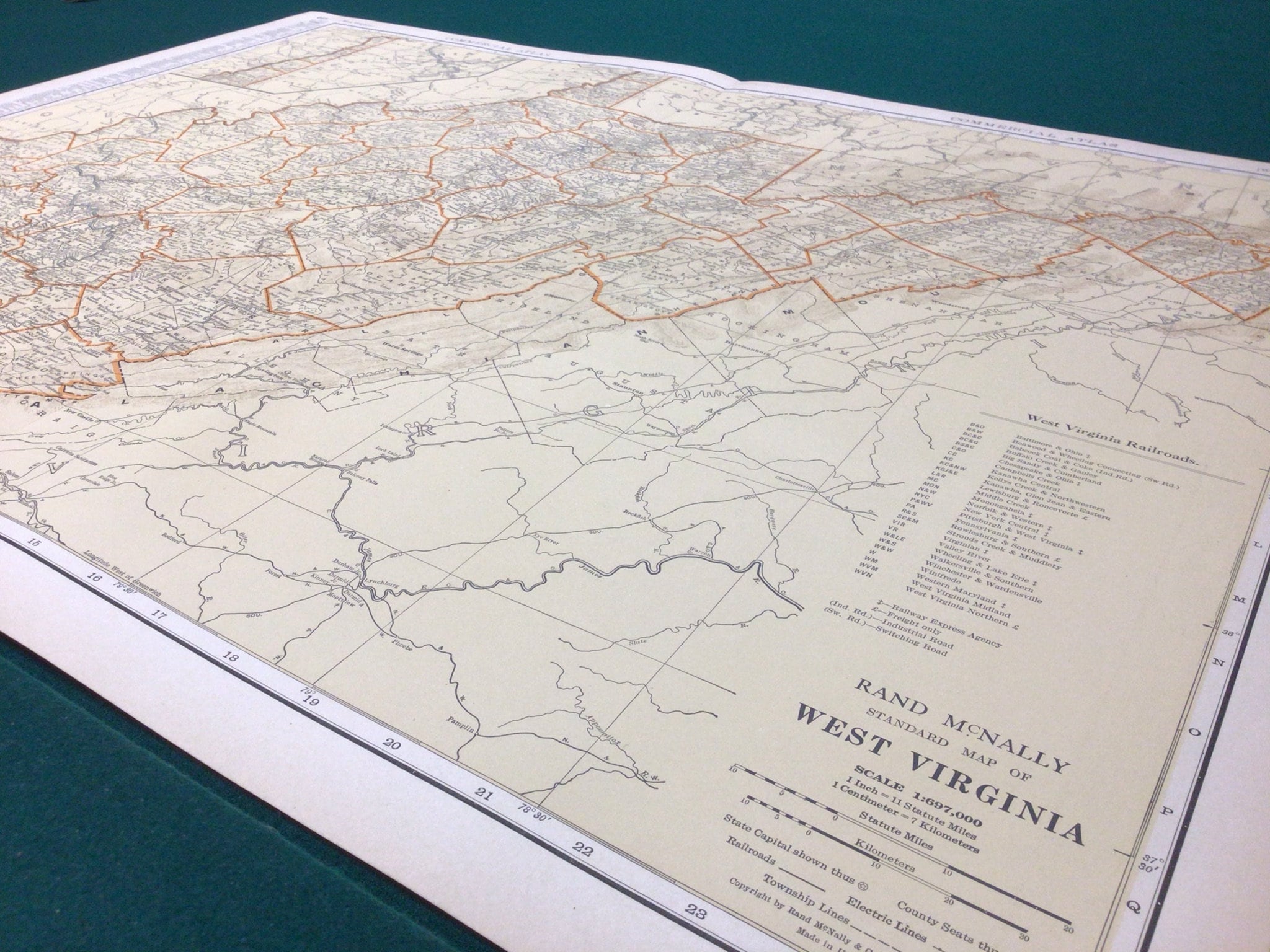 Classic USGS Pocatalico West Virginia 7.5'x7.5' Topo Map, image size:2048x1536