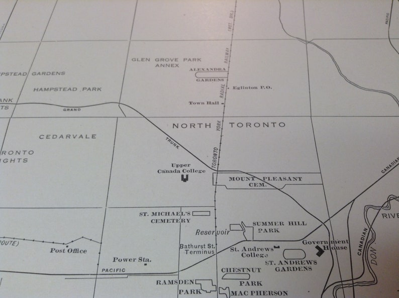with fine details. Woodbine Race Course, Toronto University, Trinity College 1921 XL Antique Map of Toronto - Commercial size-20.5x14