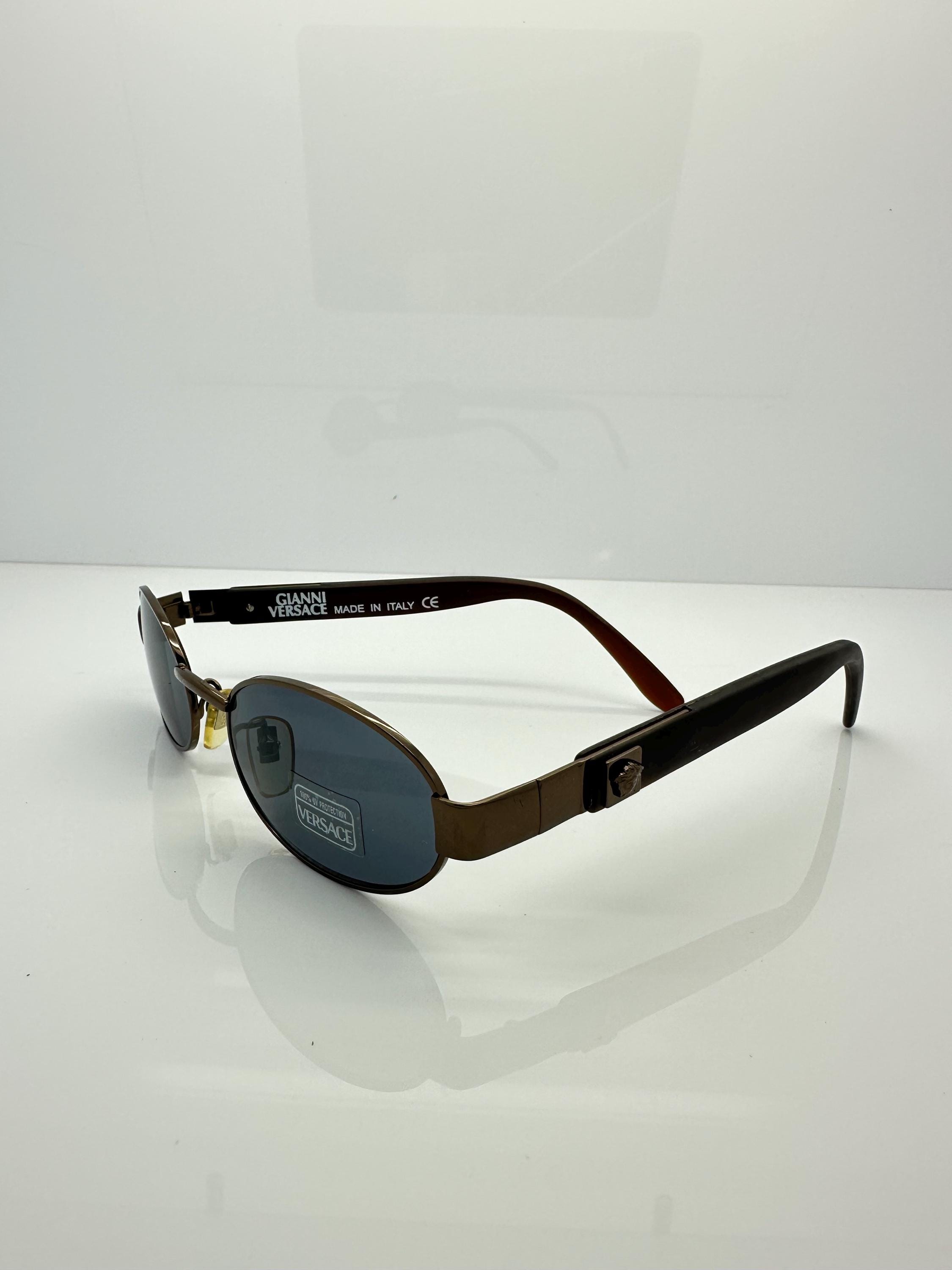 Vintage New Old Stock Gianni Versace Bronze Sunglasses Mod  display picture 3