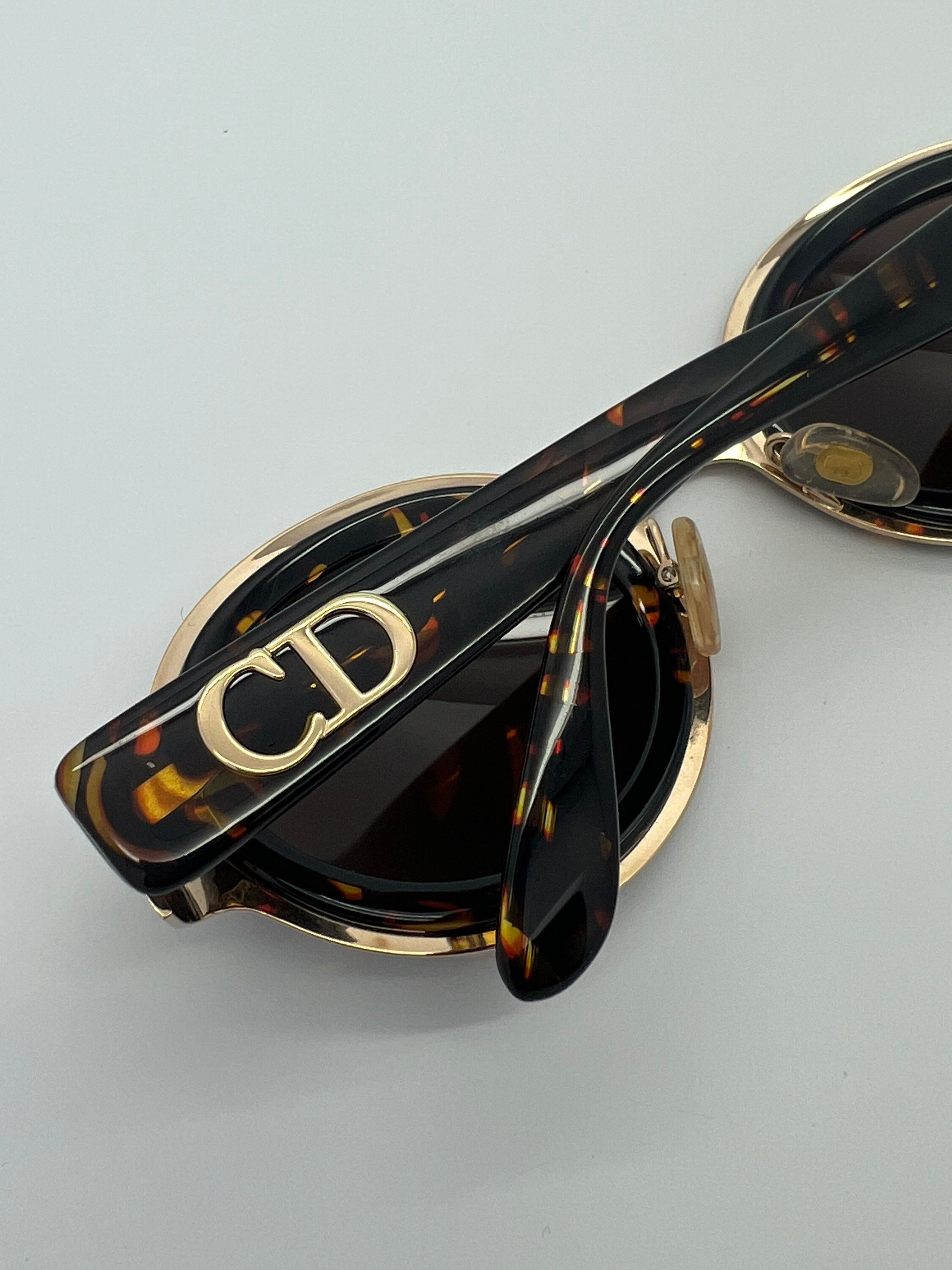小物 Vintage Dior Sunglasses Tortoise Italy Vintage New Old Stock Christian Dior Gold Tortoise