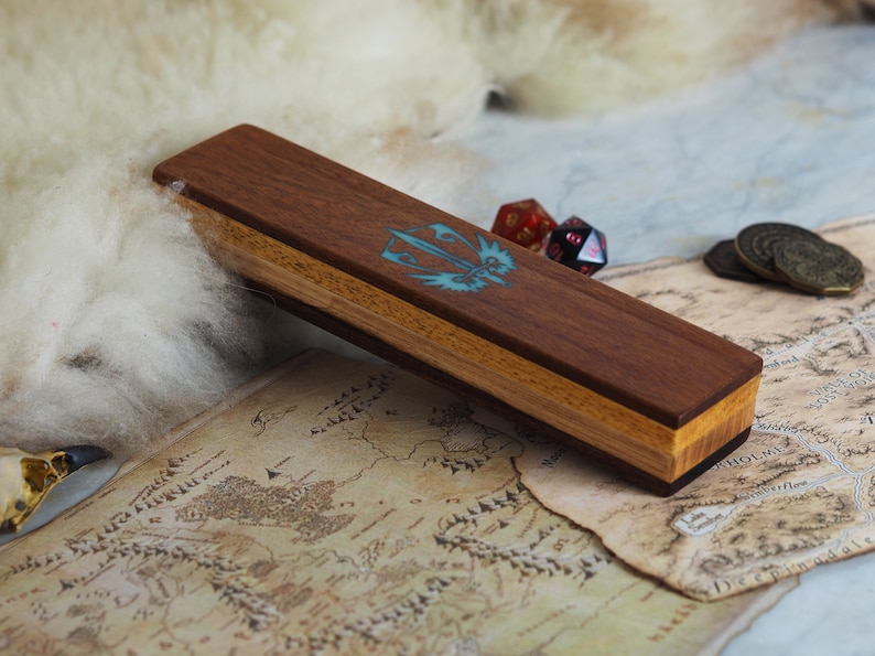 Dungeons and dragons pathfinder rpg gift D/&D wood dice box wooden dice case tabletop games engraved wood and resin dice vault for DnD