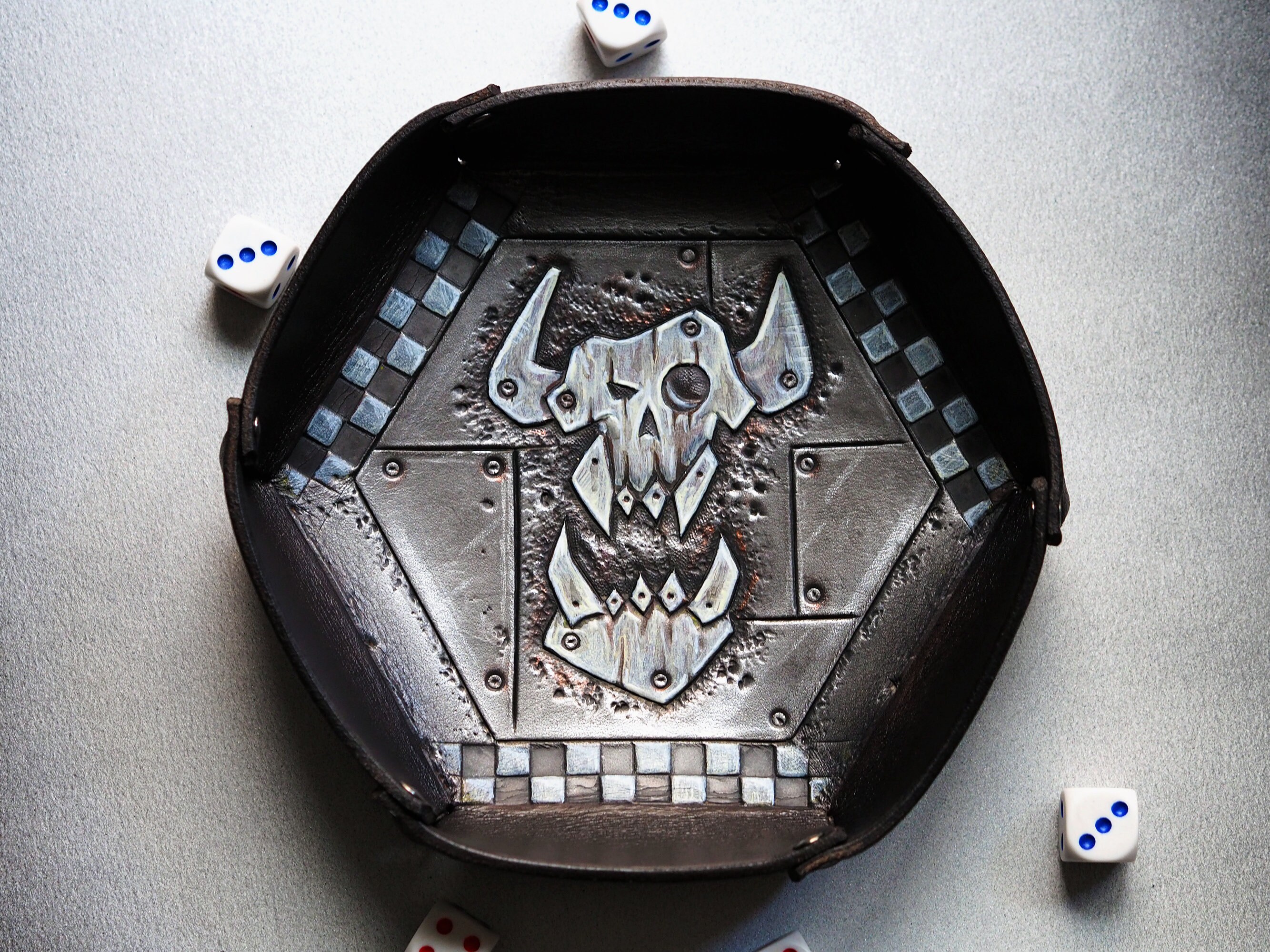 diceさま専用ページ Orks Dice Tray - Wh40k Leather Dice Tray - Xenos Army - Boyz