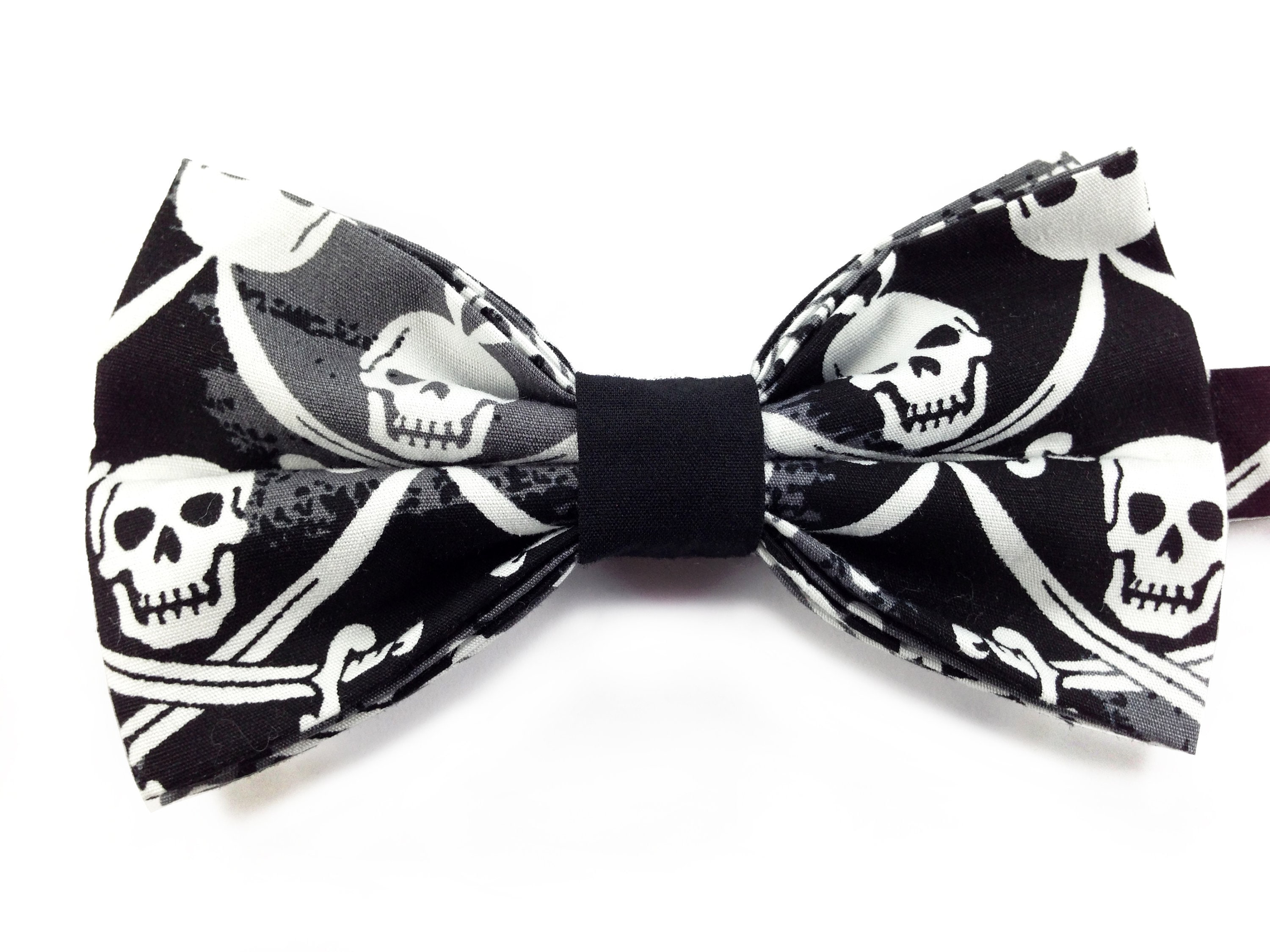 Skeleton Bow Tie Skull & Sword Bow Tie Pirate Bow Tie Bow | Etsy