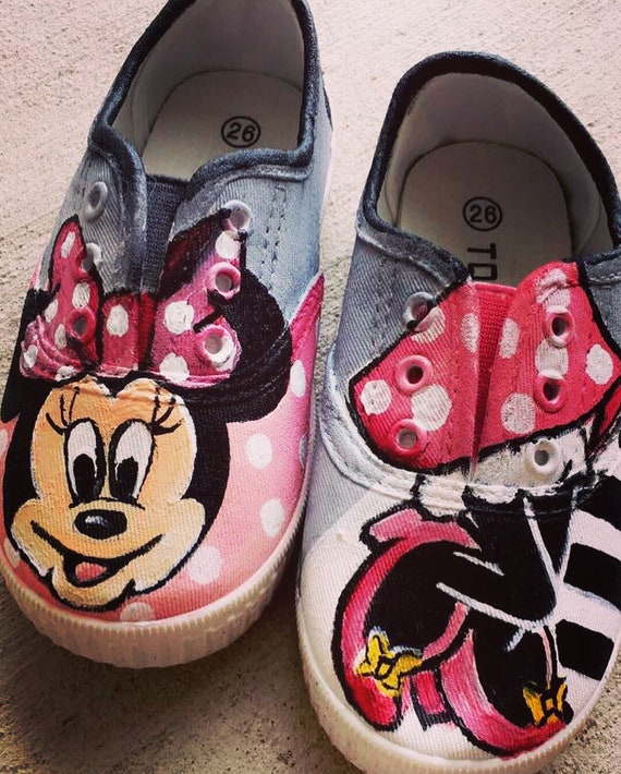 kids character converse