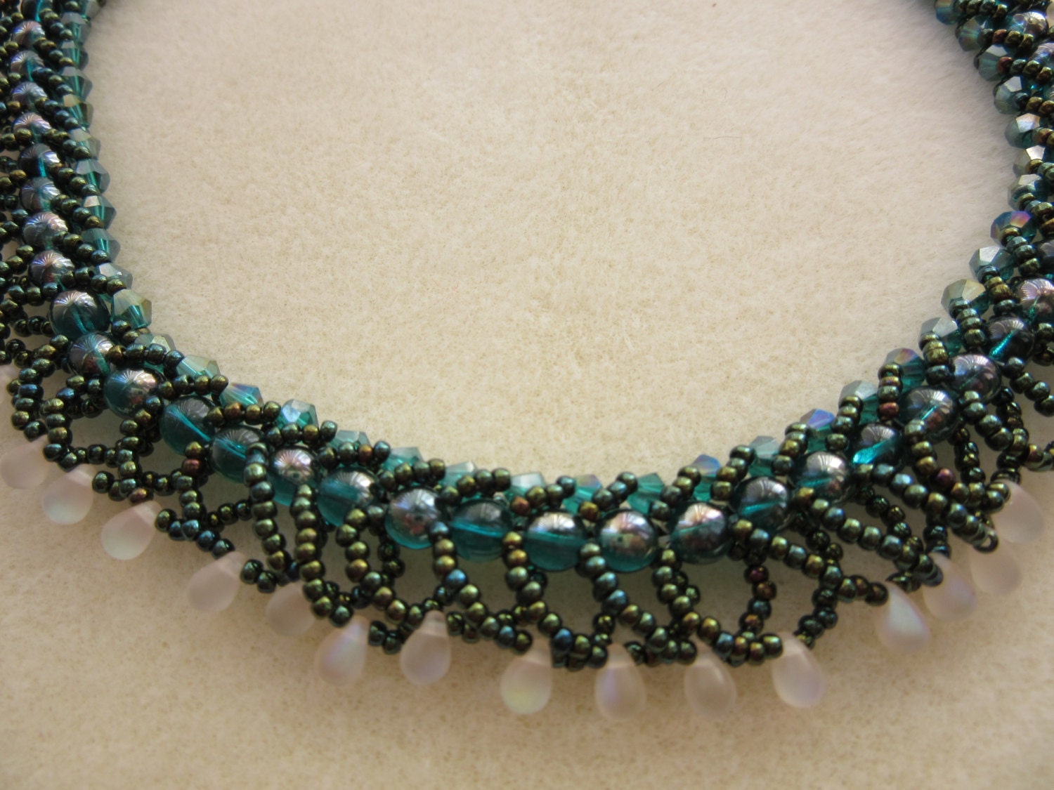 Emerald Green choker style necklace. Emerald isle necklace. | Etsy