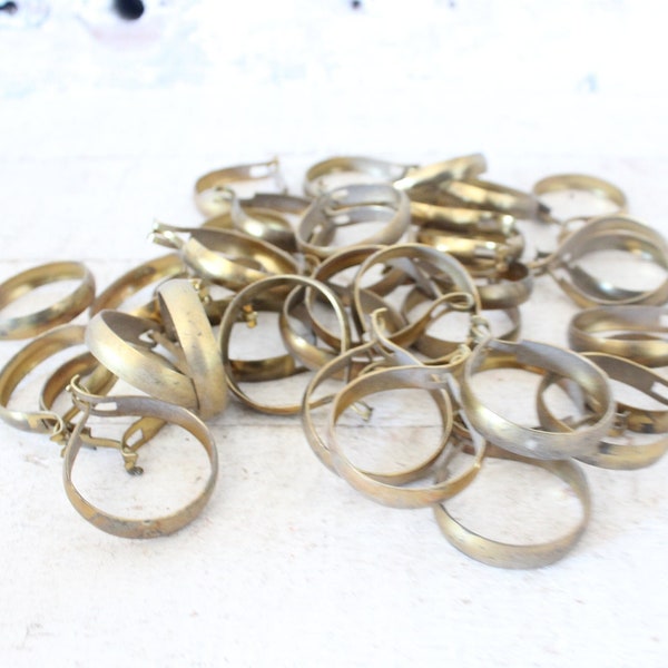 Vintage Round Brass Curtain Clip Rings - Pinch Rings for Cafe' Curtains / Drapes - 1950s Round Brass Curtain Rod Rings - Farmhouse Curtains