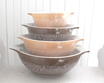 Vintage Pyrex Woodland Brown 1970s Cinderella Mixing Bowl Set
