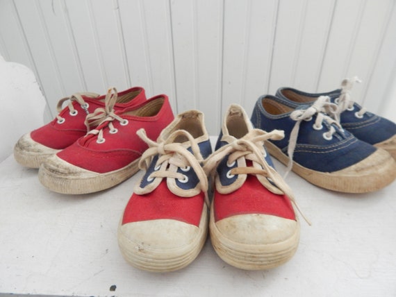 Vintage Children's / Toddler's Canvas Tennis Shoe… - image 1