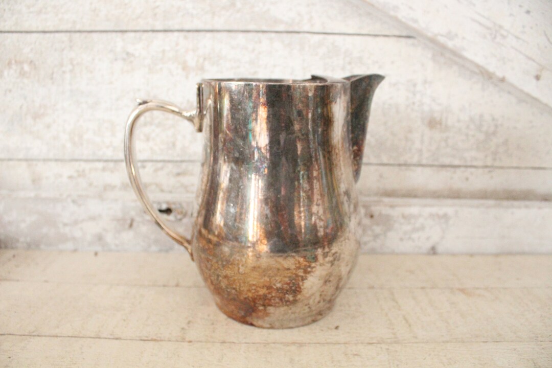 Vintage Oneida Silverplate Water Serving Pitcher Silver Etsy