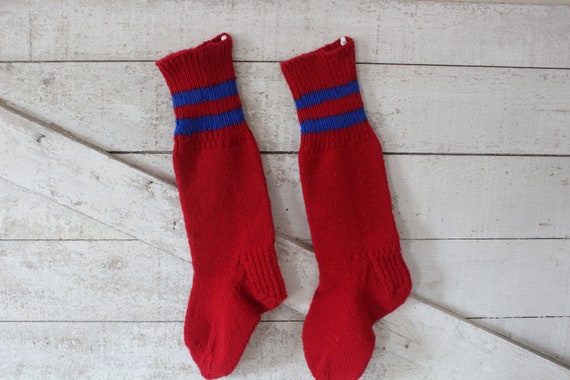 Vintage Hand Knit Red Wool Socks - Mid Century Hu… - image 7