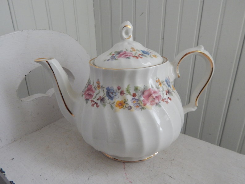 Sadler Fluted Cottage Rose Teapot w/Gold Made in England Etsy
