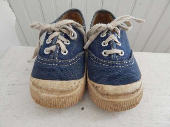 Vintage Children's / Toddler's Canvas Tennis Shoe… - image 4