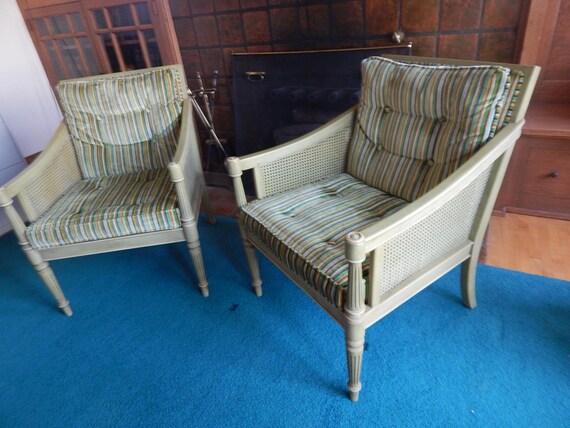 Pair of Ethan Allen Casual Chairs with Wicker Sides and - Etsy 日本