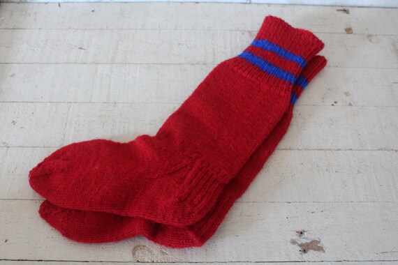 Vintage Hand Knit Red Wool Socks - Mid Century Hu… - image 9