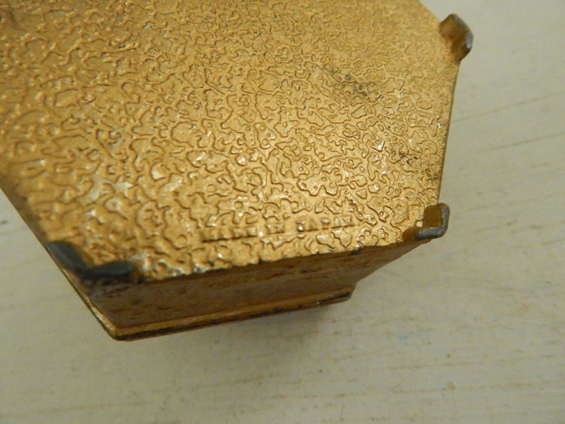Brass Whatnot Trinket Jewelry Covered Box Brass Box Decorated with Birds and Cranes Six-Sided Vintage Brass Ring Jewelry Box with Cover