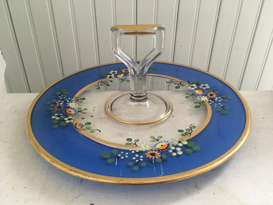 Vintage Sandwich Server / Cupcake Plate / Bon Bon Plate With Center