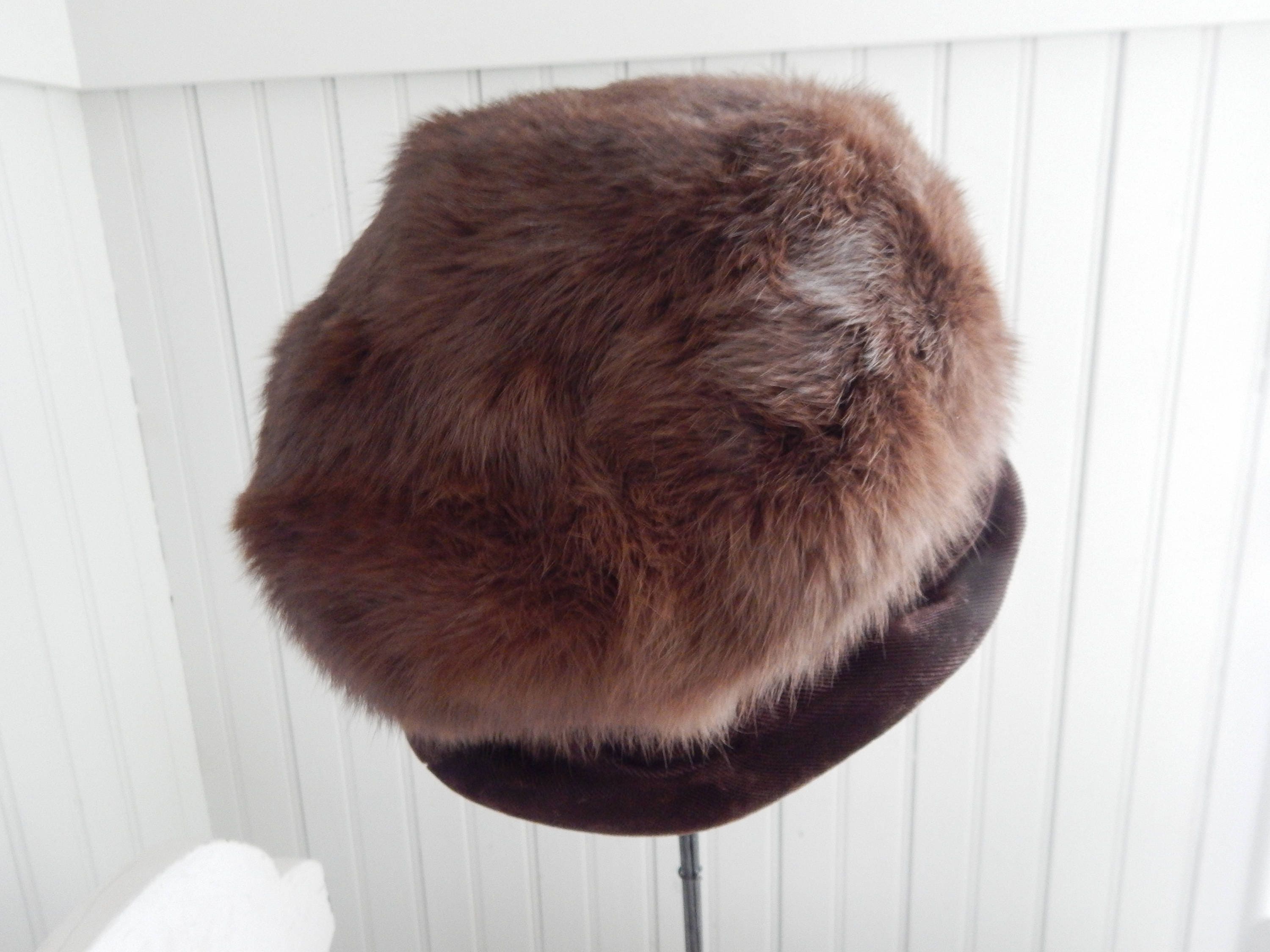 1950s Rabbit Fur Hat – Chocolate Brown Velvet Bow, Winter  display picture 1